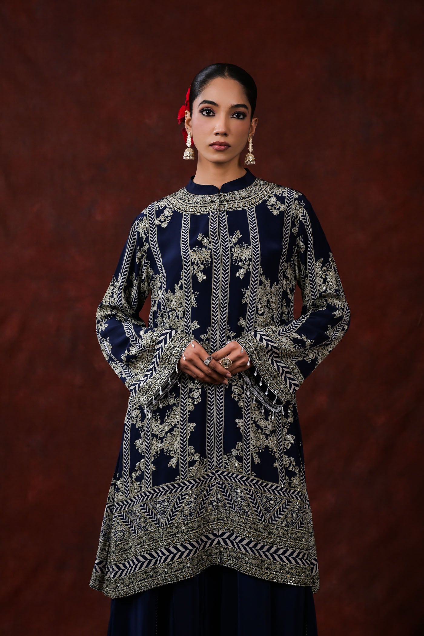 Noor-e-Zar Kurta Set