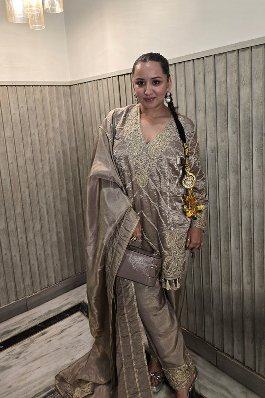 Ruby Bhatiya In Noor Ash Grey Embroidered Kurta Set