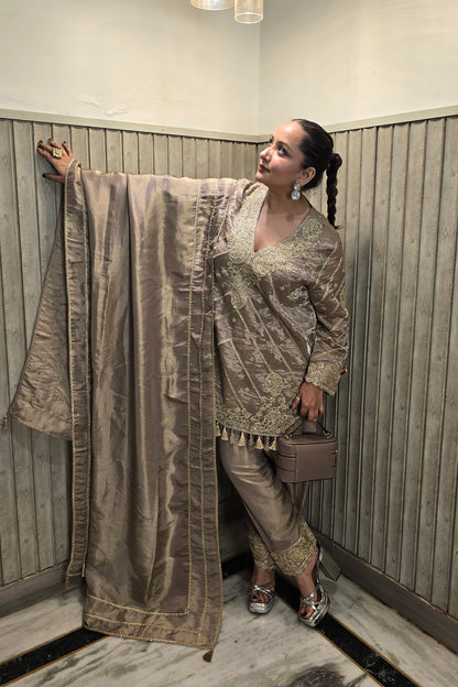 Ruby Bhatiya In Noor Ash Grey Embroidered Kurta Set