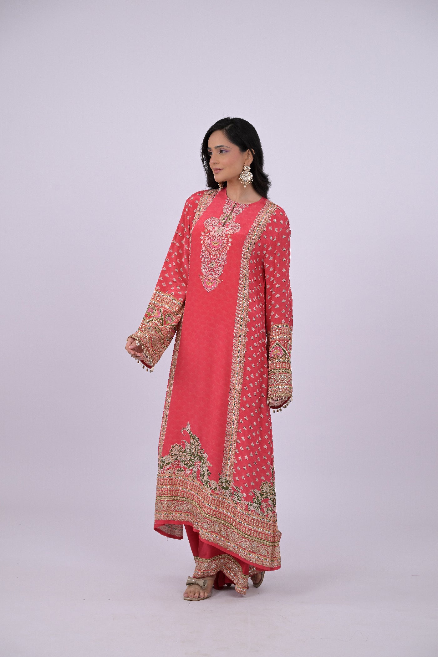 Aahana Suit Set