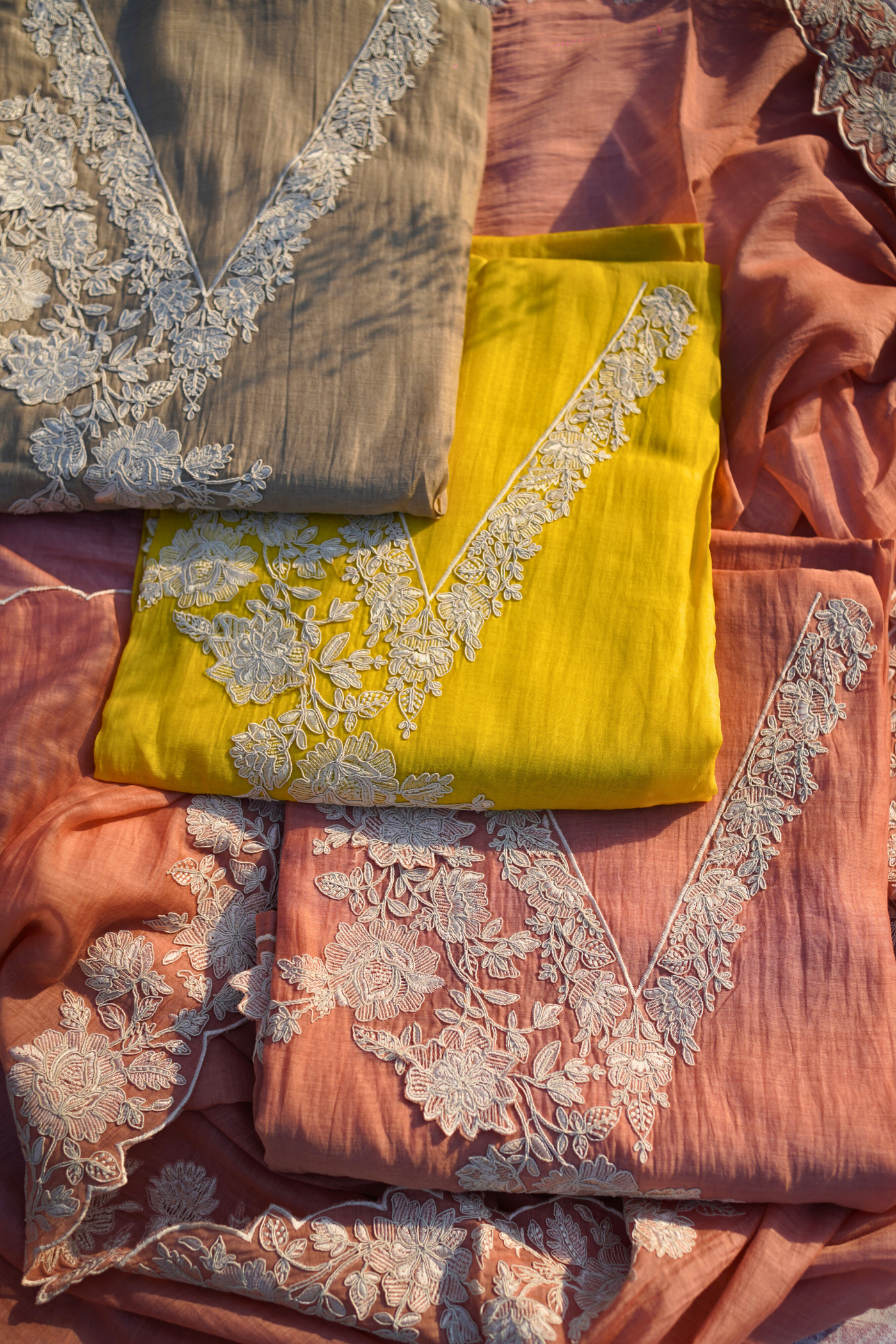 Nazzakat Mul Suit Set