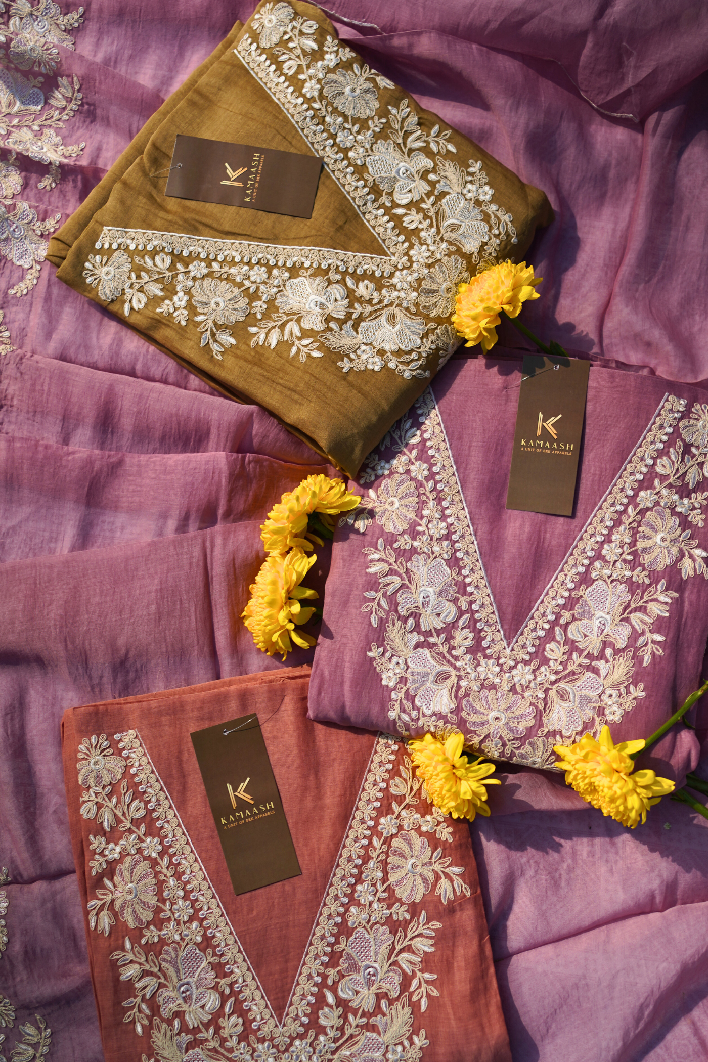 Gulnaaz Mul Suit Set