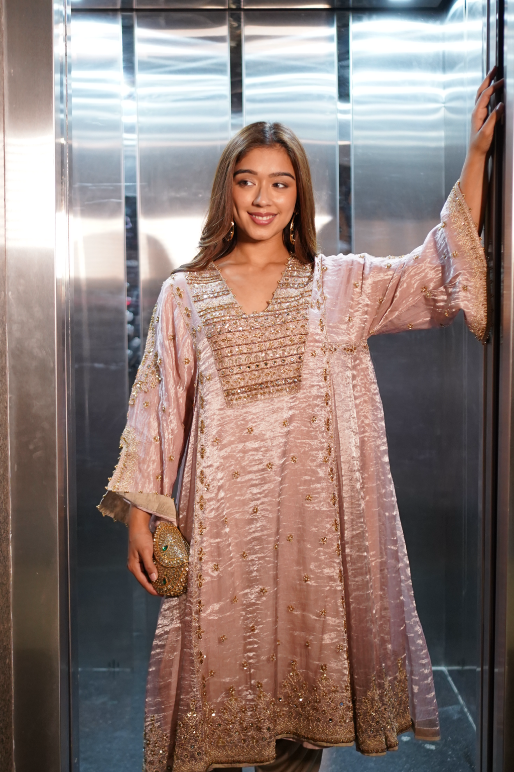 Gulab Suit Set