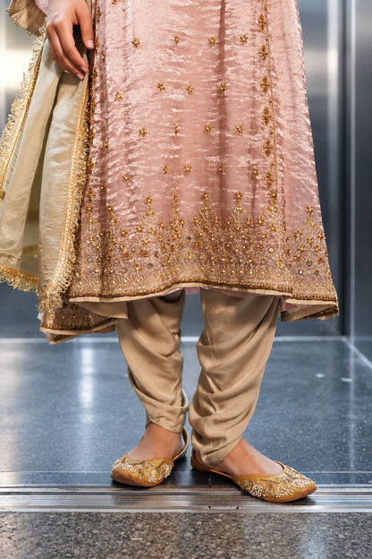 Gulab Suit Set