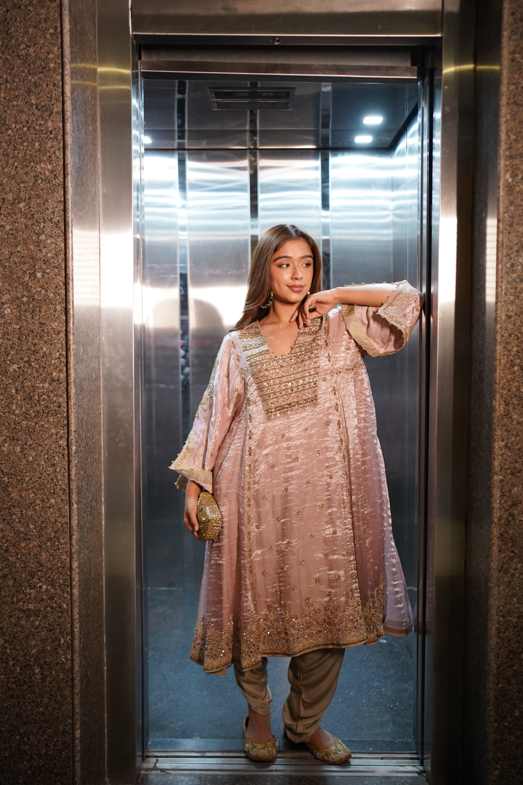 Gulab Suit Set