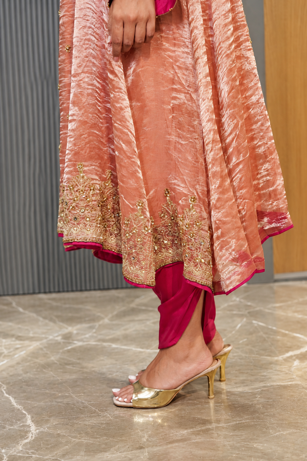 Gulab Suit Set