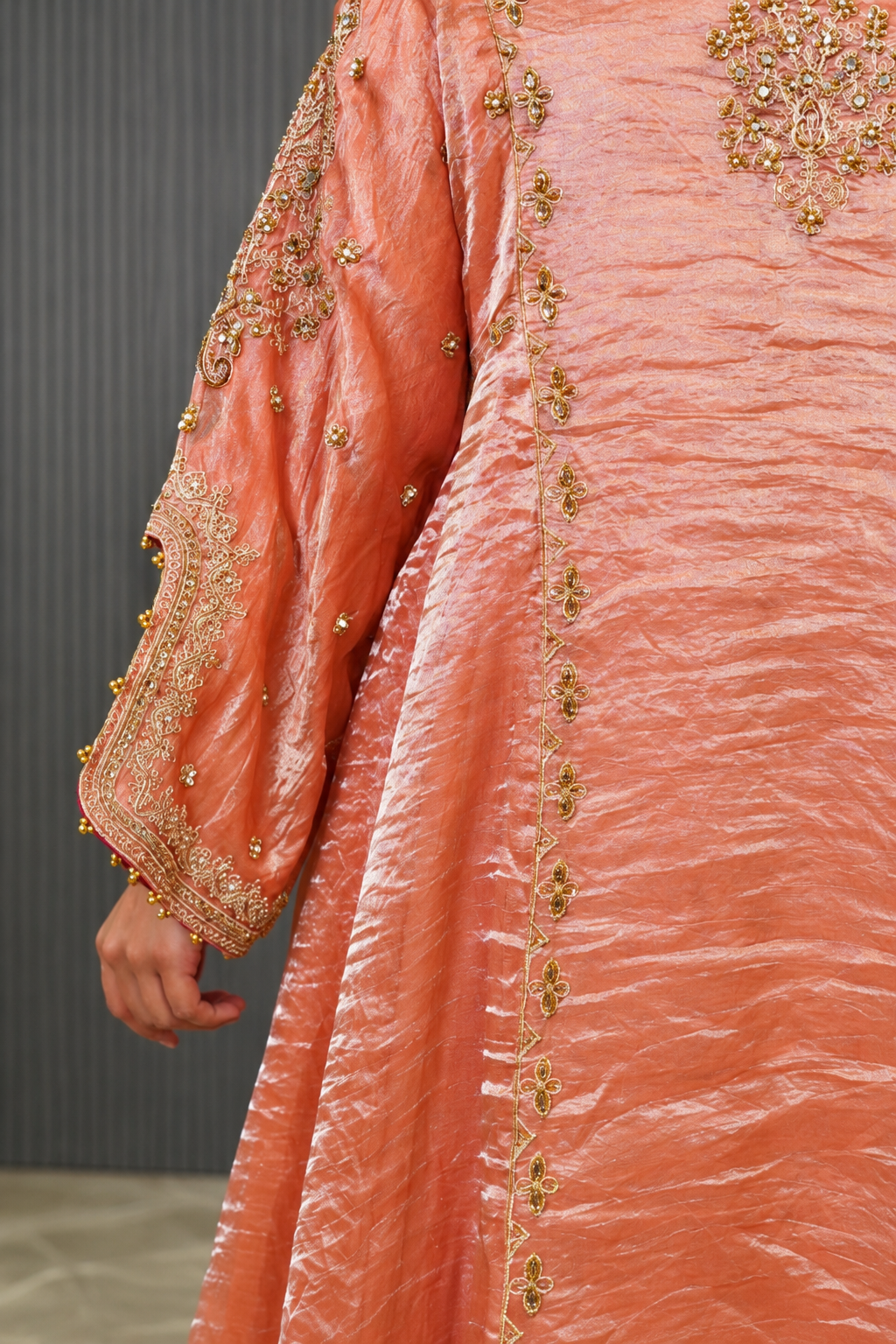 Gulab Suit Set