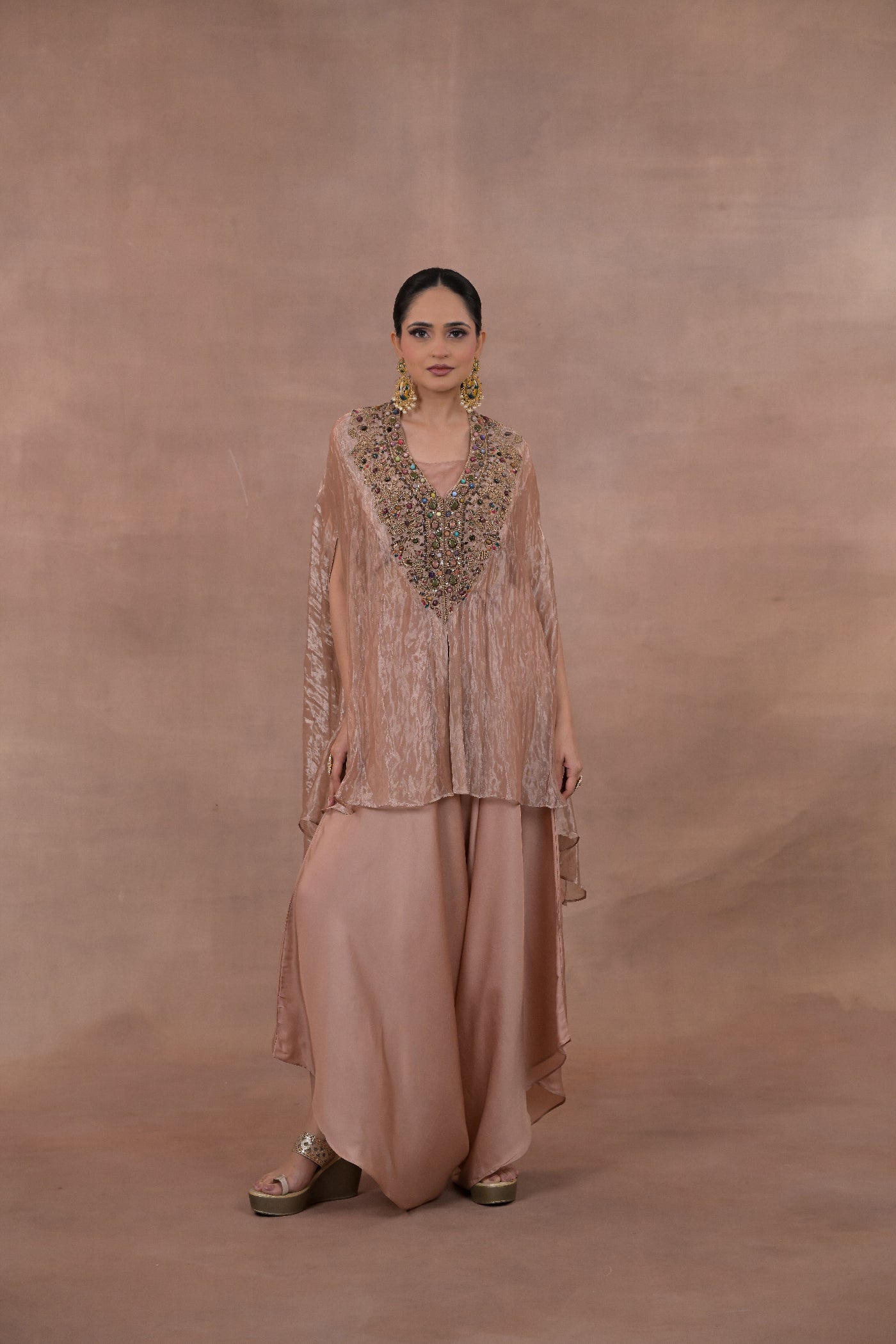 Mehr Tissue Indo western