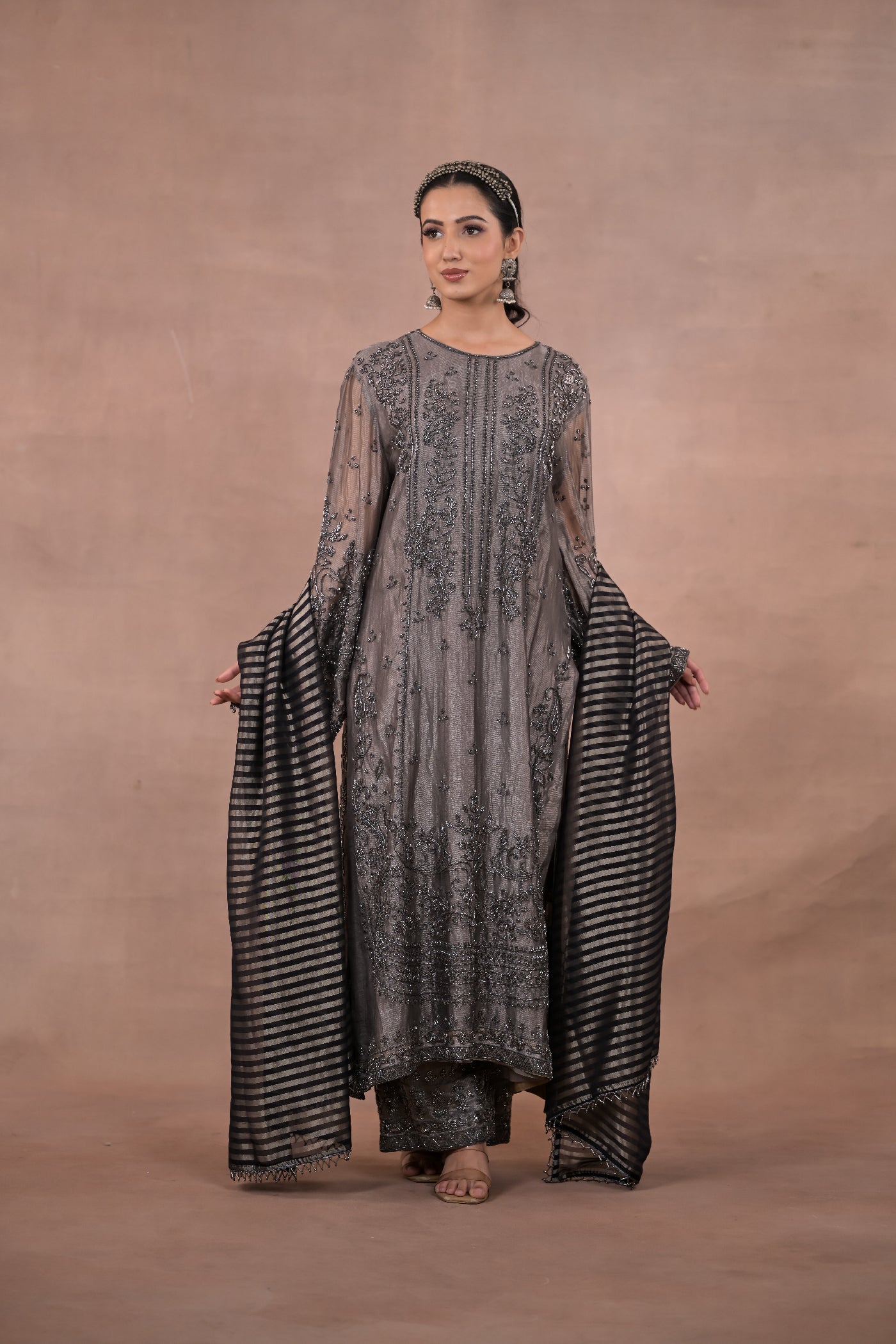Zariya Grey Shimmer Tissue