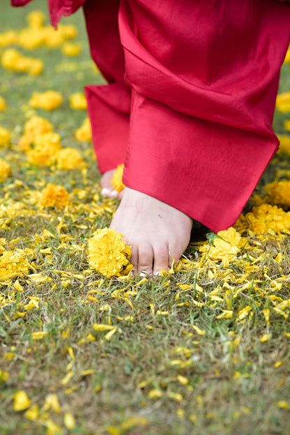 Scarlet Bloom Kurta Set