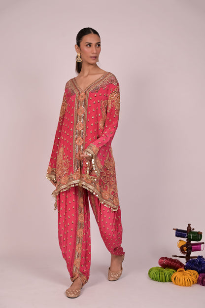 Pink and golden print work on Coord set