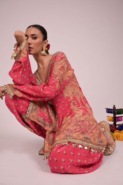 Pink and golden print work on Coord set