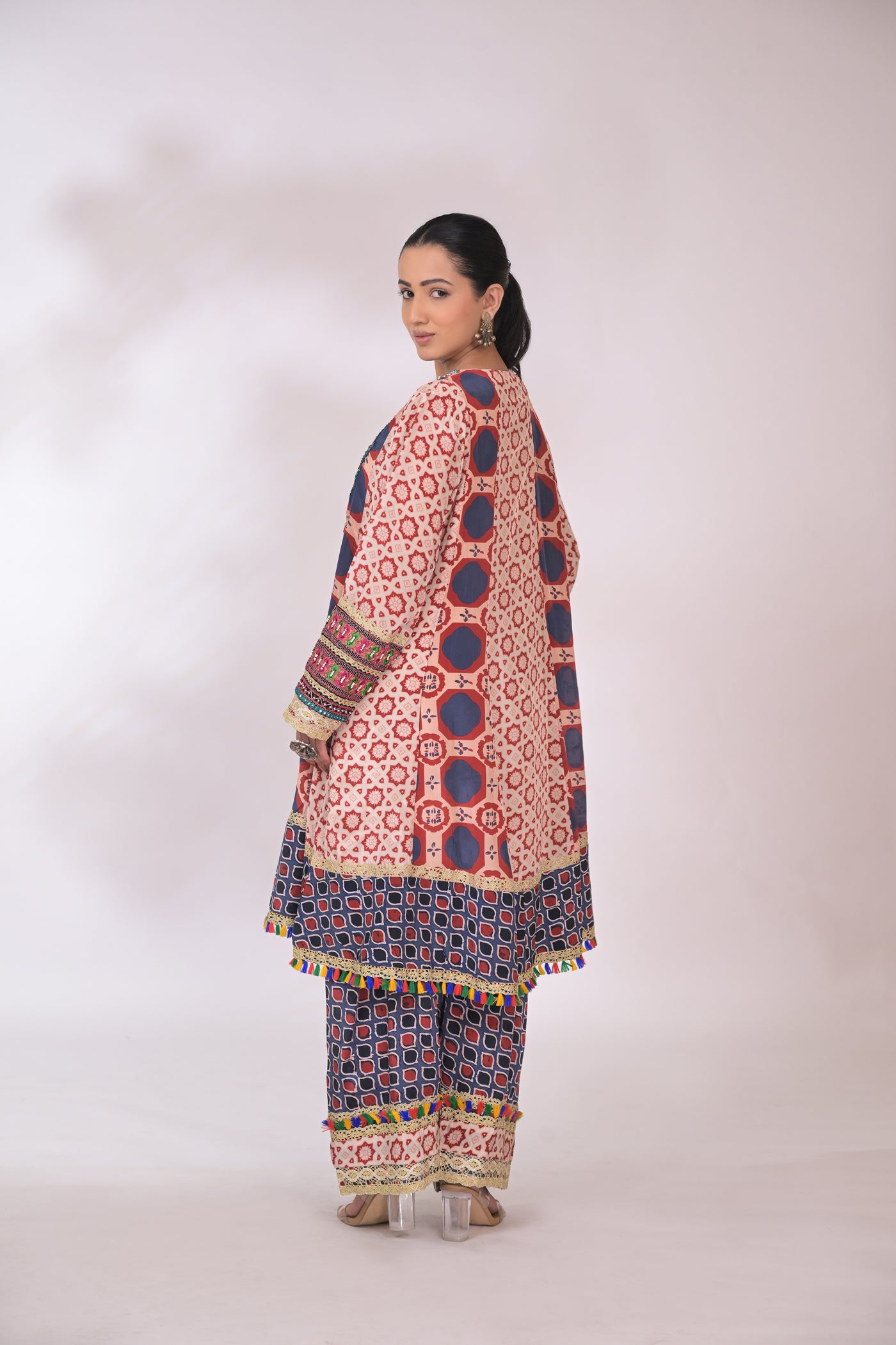 Rangrez Panelled Kurta Set