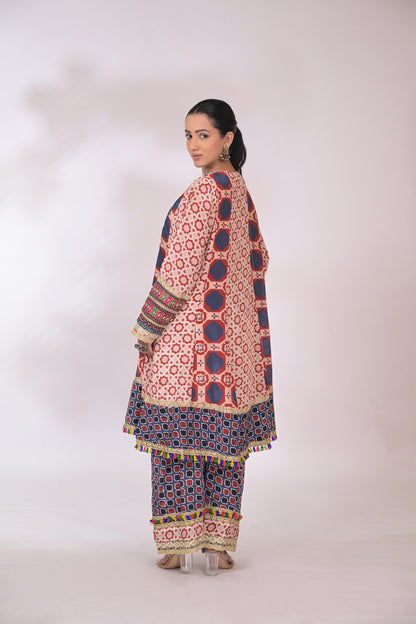 Rangrez Panelled Kurta Set