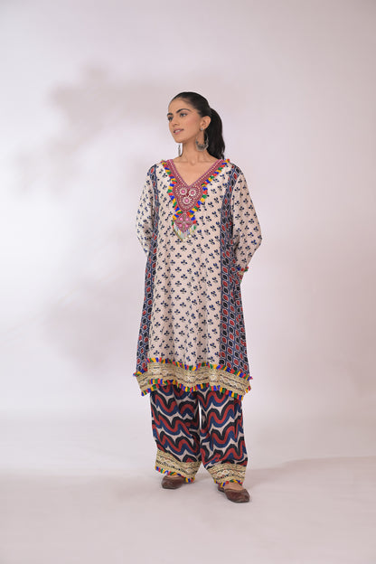 Noor Angoori Printed Kurta Set