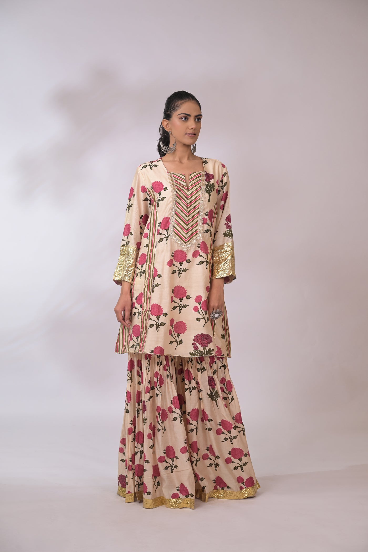 Cream & fuchsia Floral two-piece set