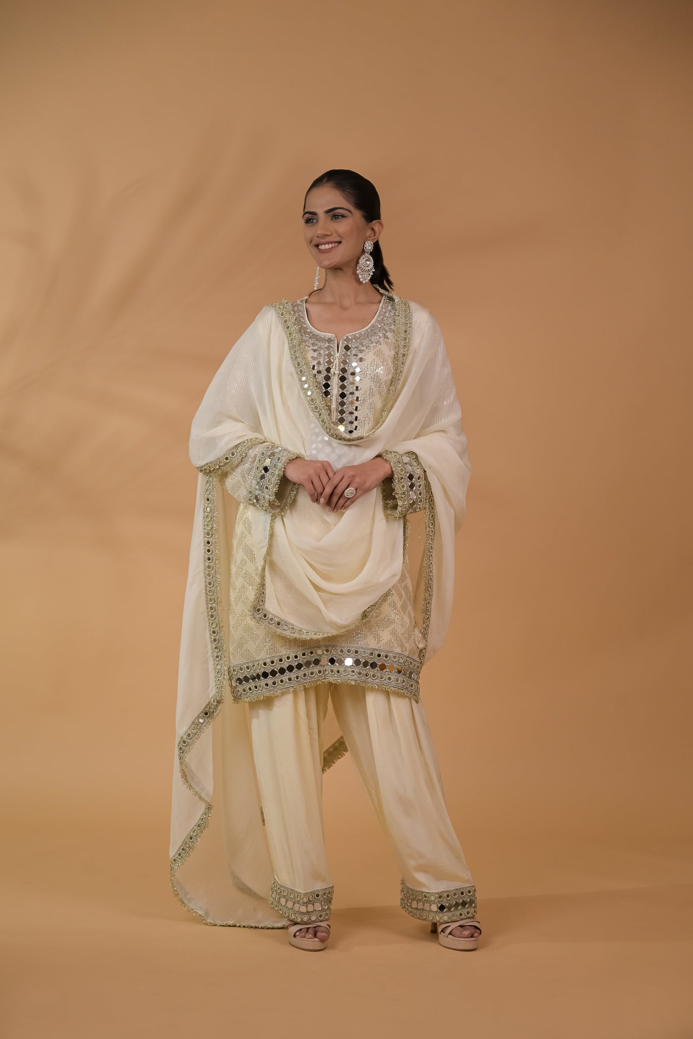 Noor Sheesha Sequin Kurta Set