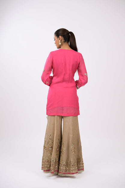 Zariya Embellished pink Kurta Set