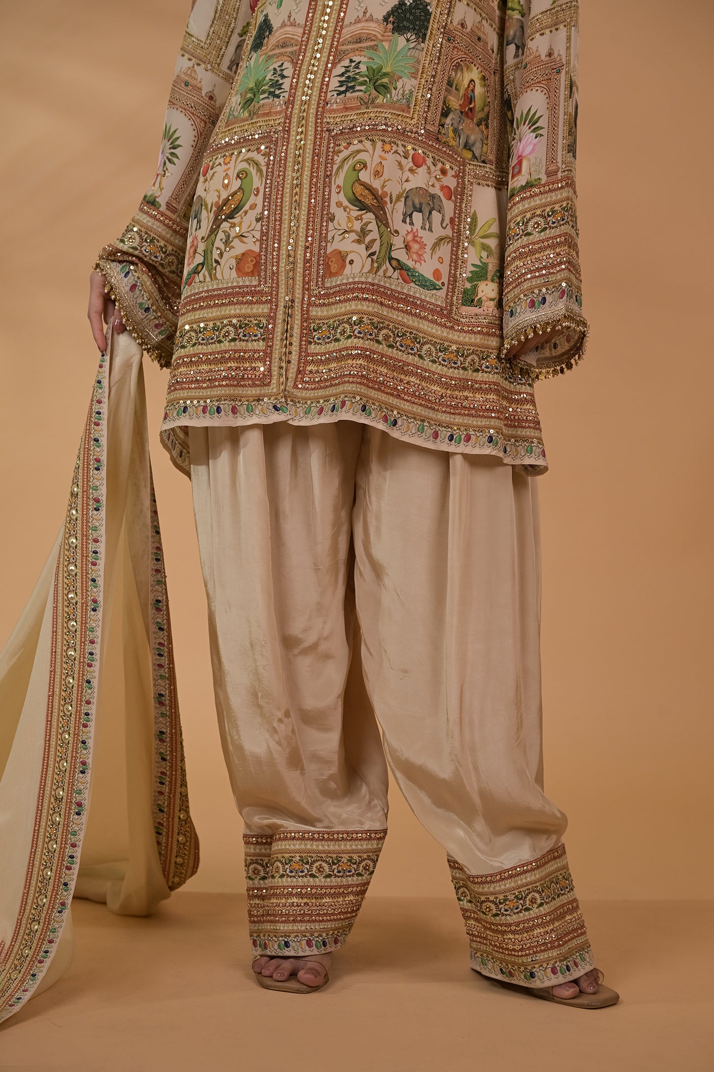 Mehr Sheesha Kurta Set