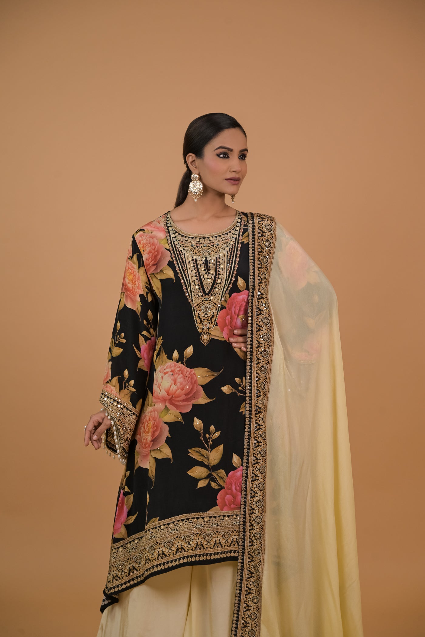 Noir Gul  Kurta Set