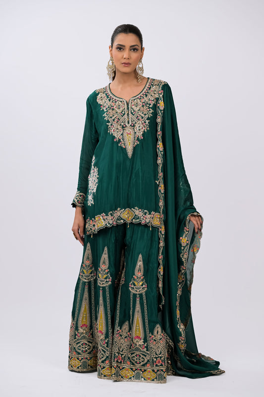 Emerald Grace Embroidered kurta set
