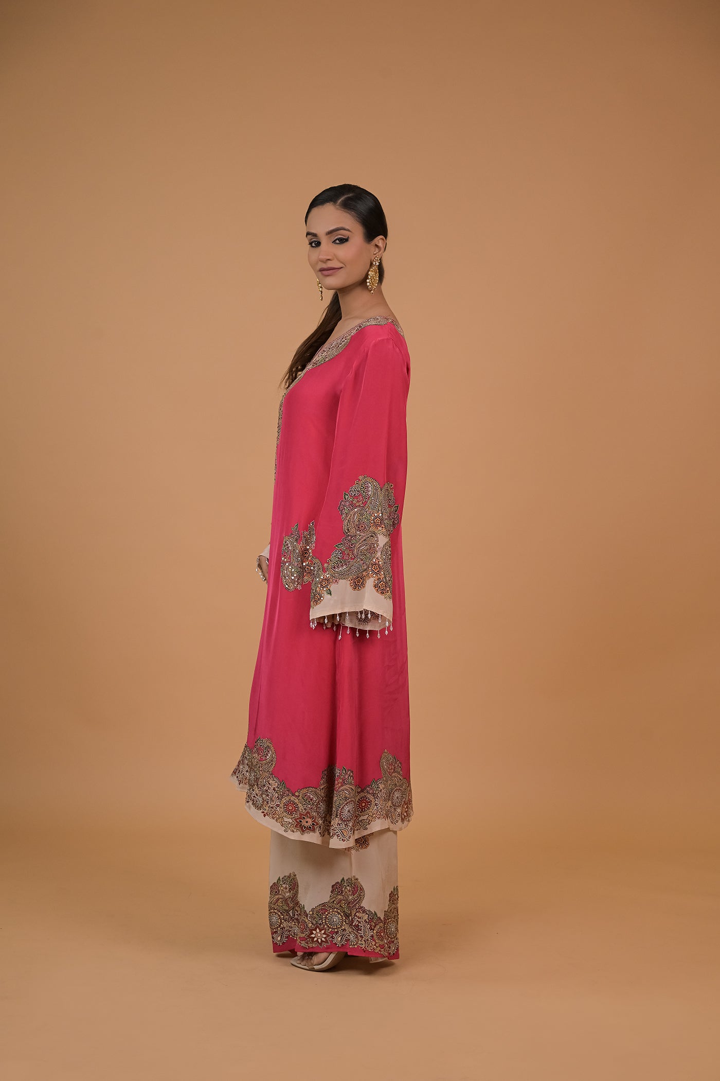 Zaria Sheesha Festive Kurta Set