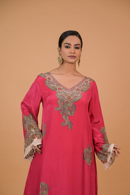 Zaria Sheesha Festive Kurta Set