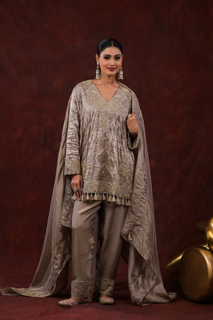 Noor Ash Grey Embroidered Kurta Set