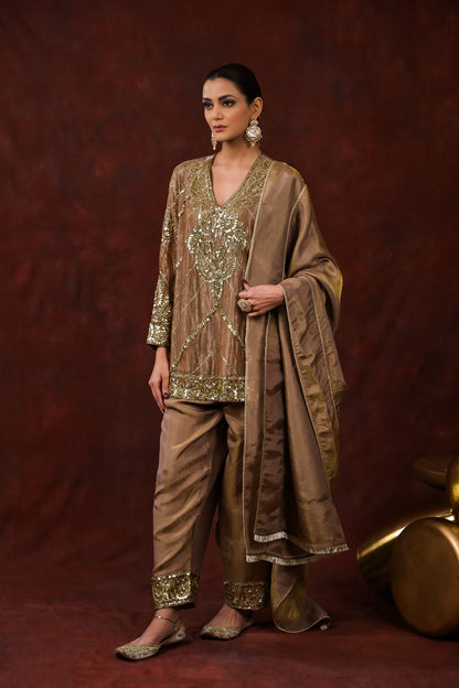 Ira Bronze Embroidered Kurta Set