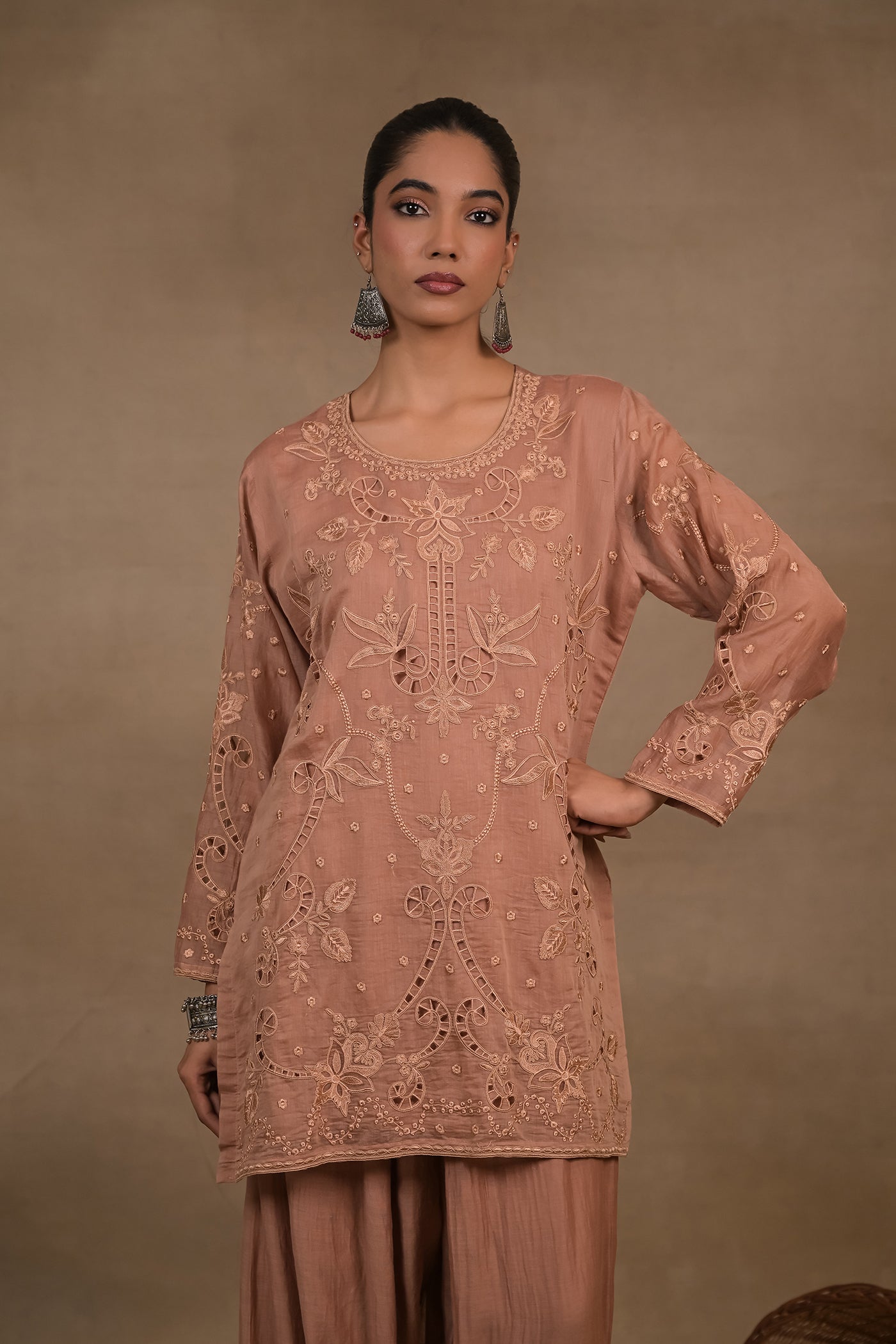 Dusty Rose Embroidered Mul Kurta Set