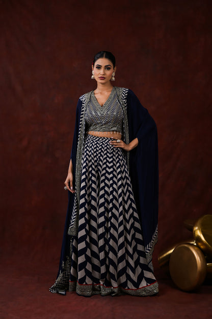 Noor-e-Zar Cape Co-Ord Set