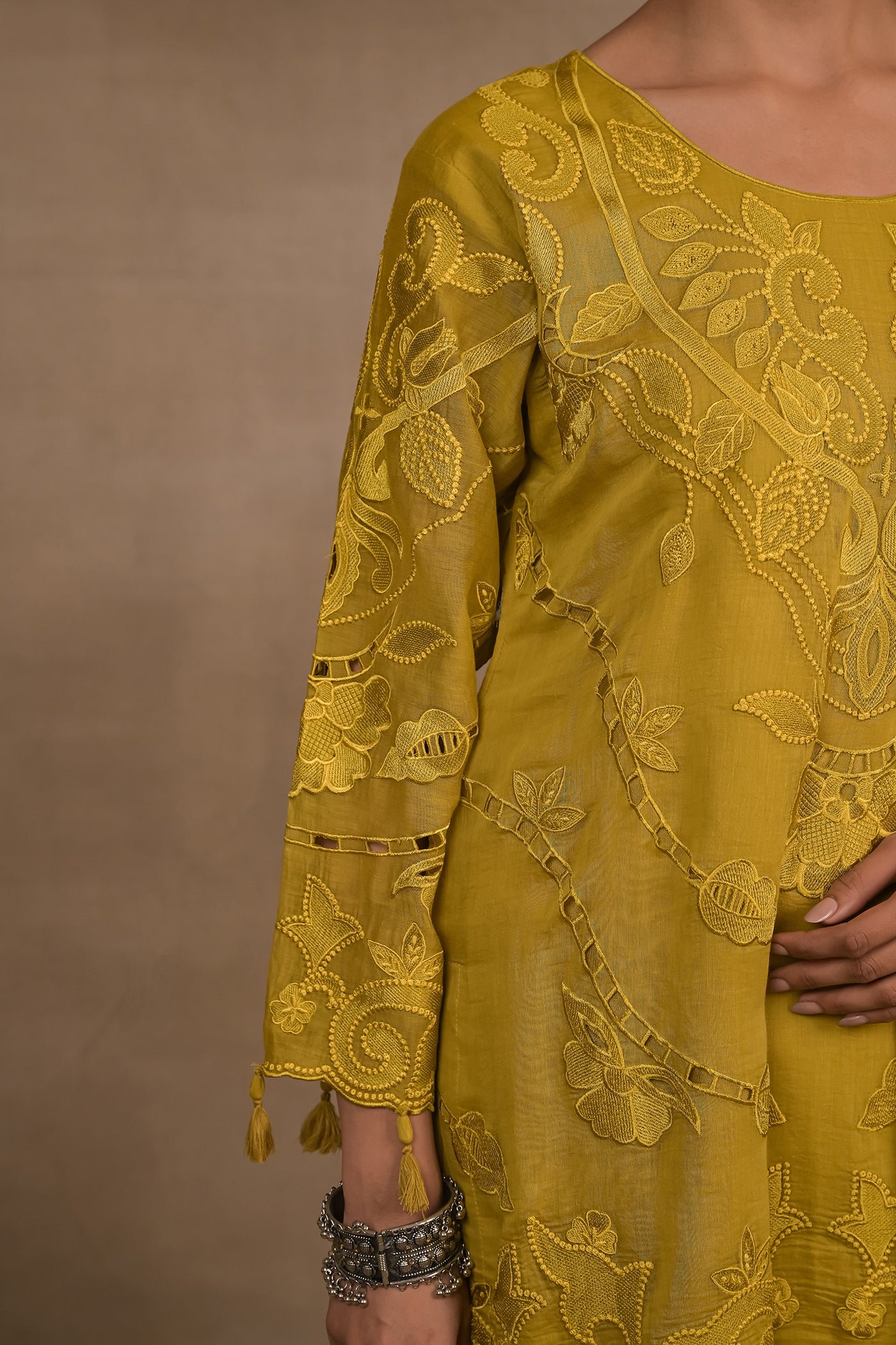 Dusky Mustard Embroidered Mul Co-Ord Set with Dupatta