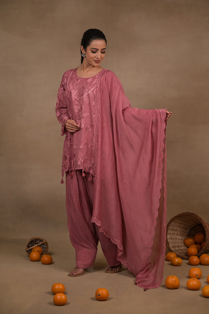 Gulnaar Rose Mul Kurta Set