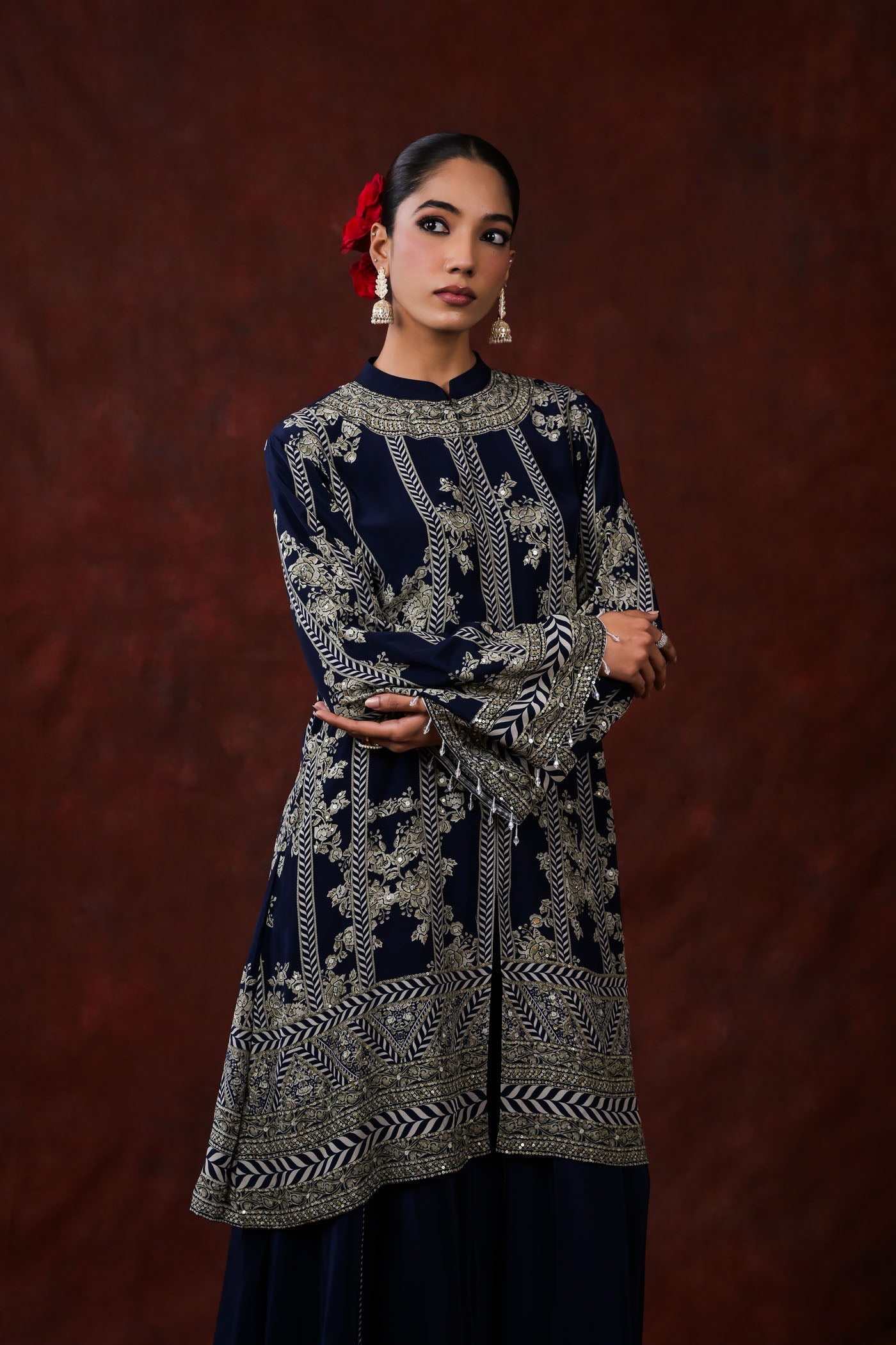 Noor-e-Zar Kurta Set