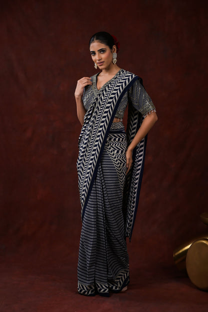 Noor-e-Zar Pre-Draped Saree
