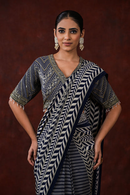 Noor-e-Zar Pre-Draped Saree