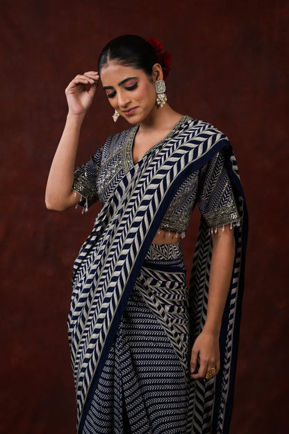 Noor-e-Zar Pre-Draped Saree