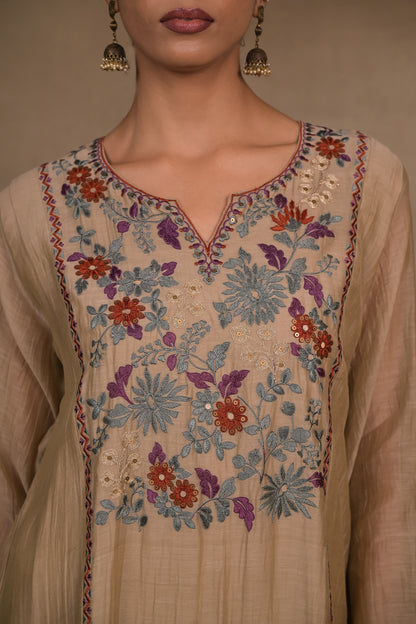 Noor Floral Mul Kurta Set