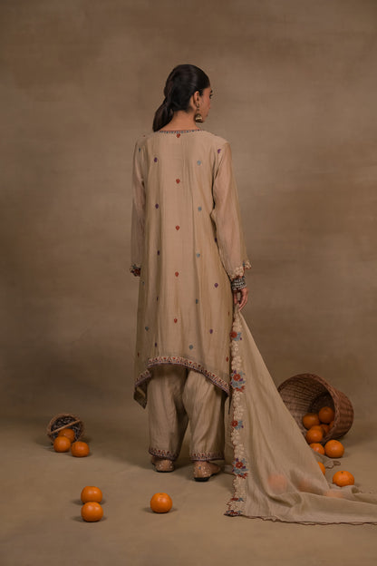 Noor Floral Mul Kurta Set