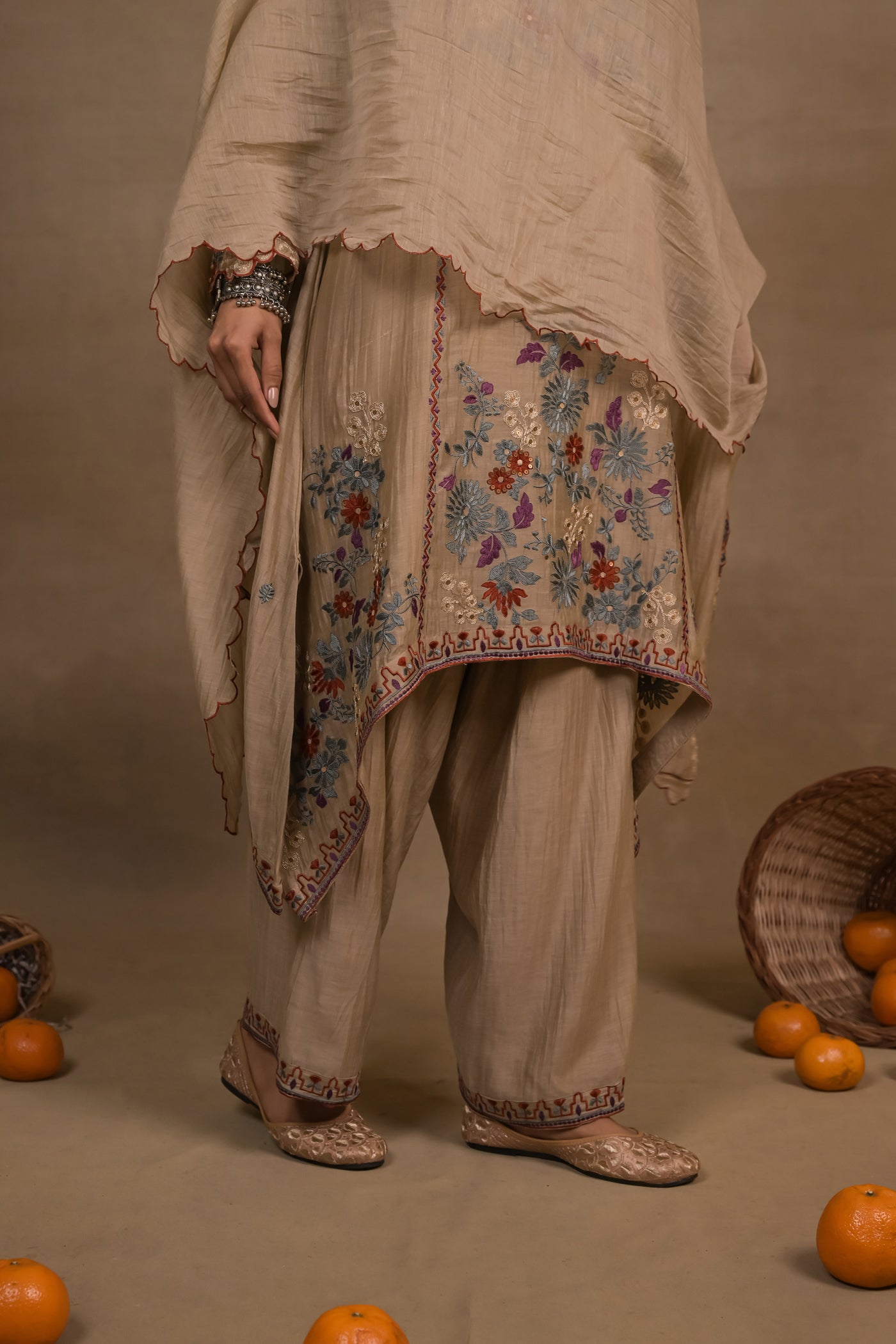 Noor Floral Mul Kurta Set