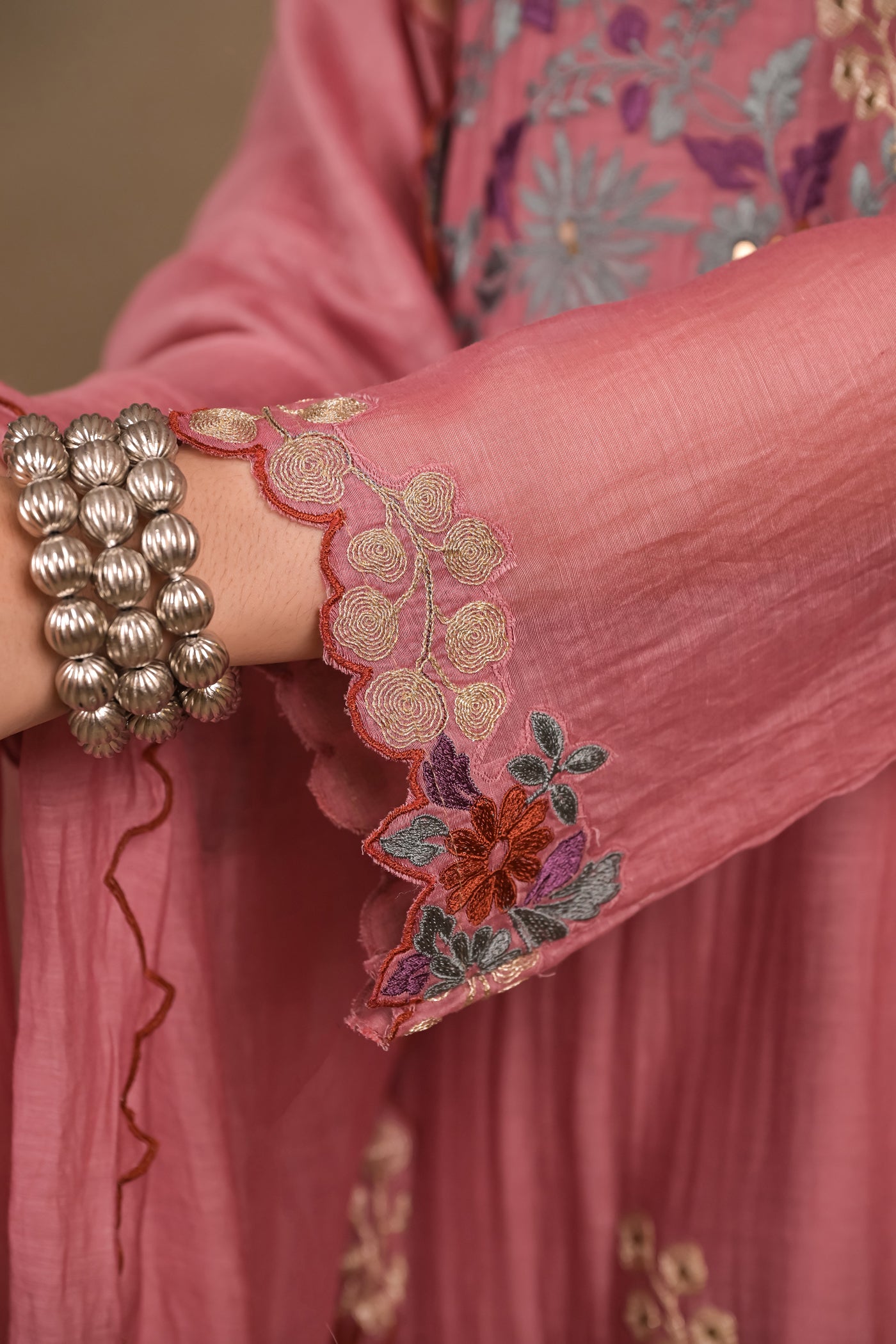 Noor Floral Mul Kurta Set