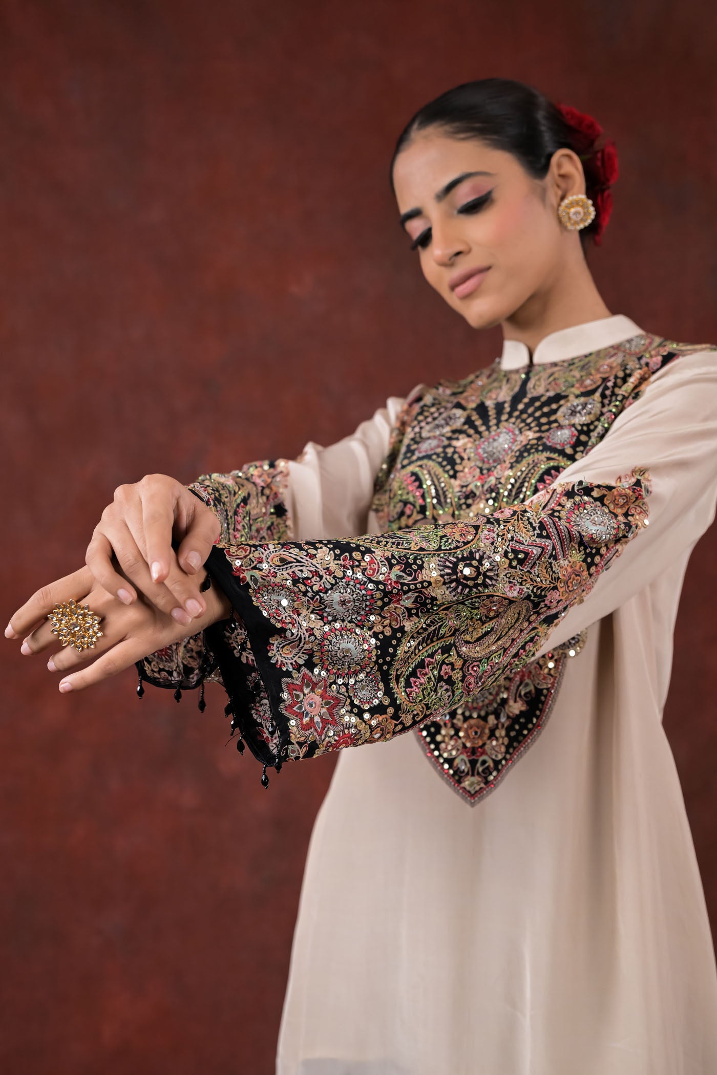 Ivory Noir Embroidered Short Kurta Set