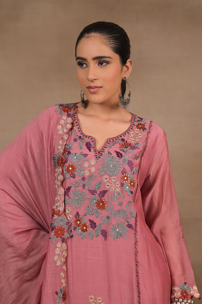 Noor Floral Mul Kurta Set