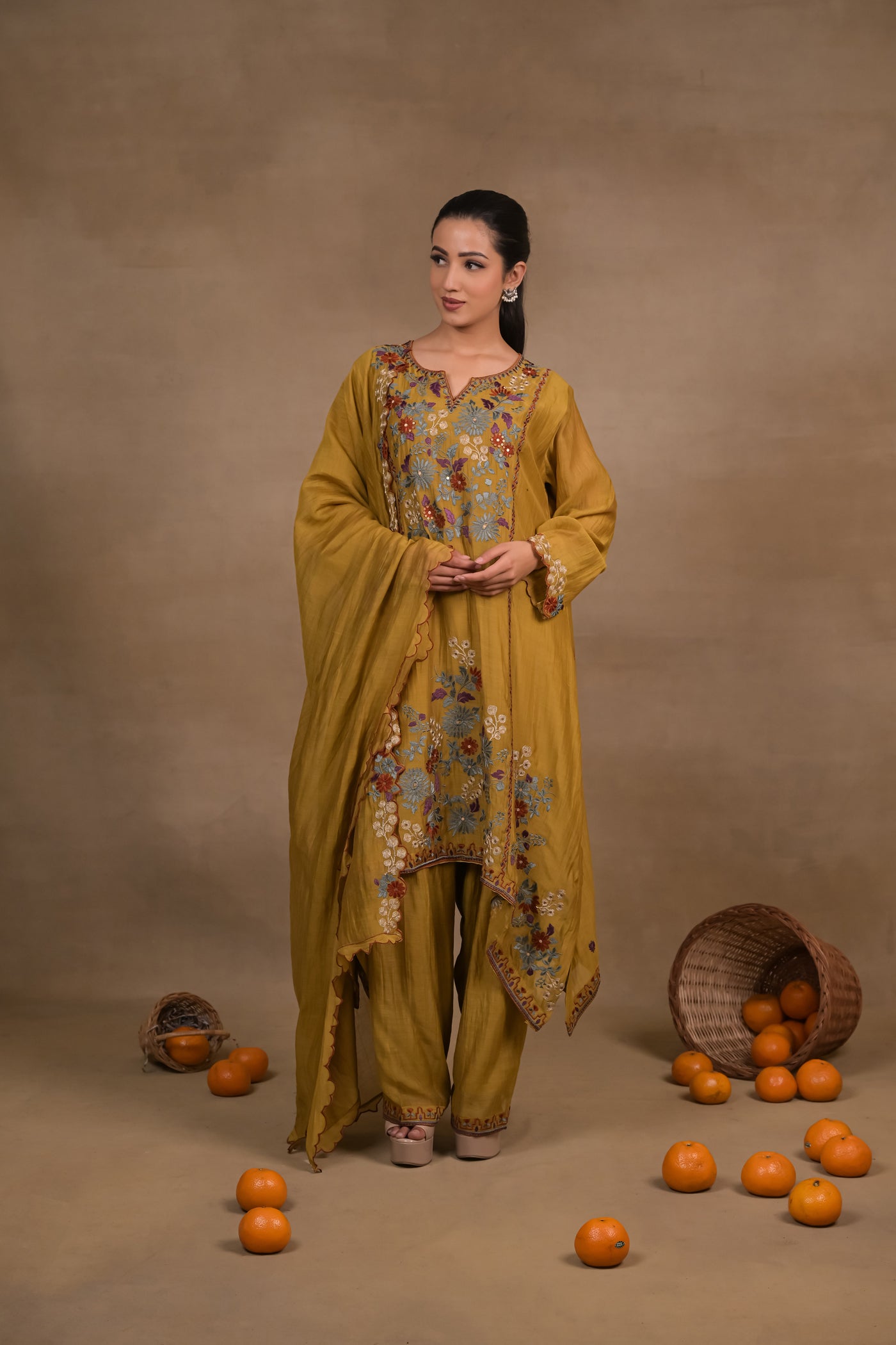 Noor Floral Mul Kurta Set