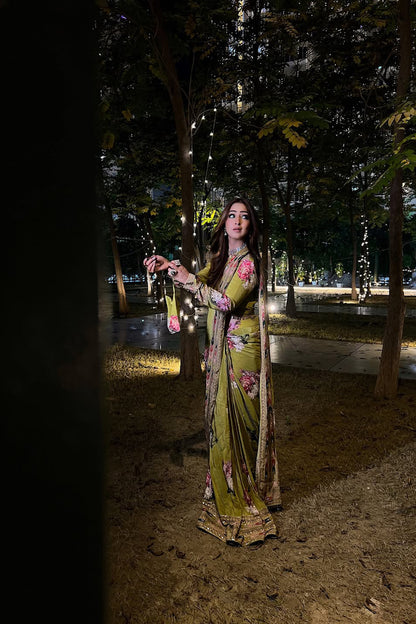 Anmol Bhaitya In Olive Bloom Designer Saree
