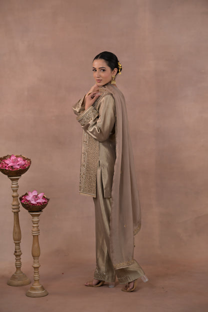 Nyra Tissue Suit