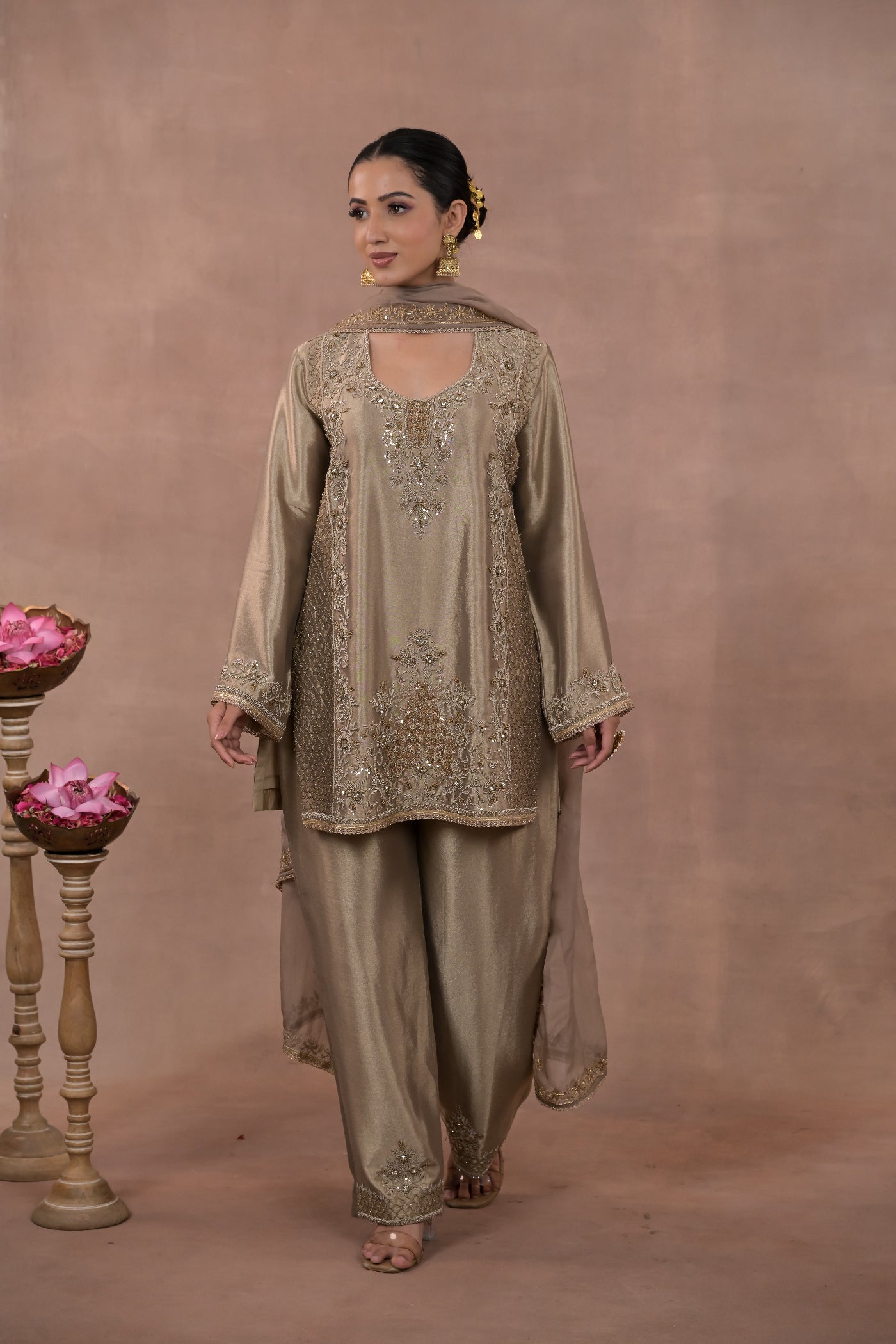 Nyra Tissue Suit