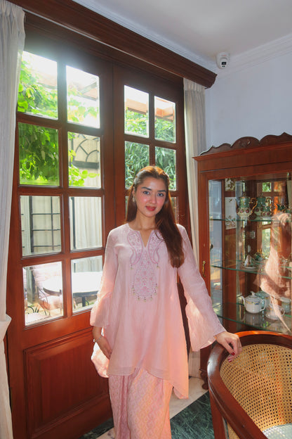 Ruhani Tissue Suit
