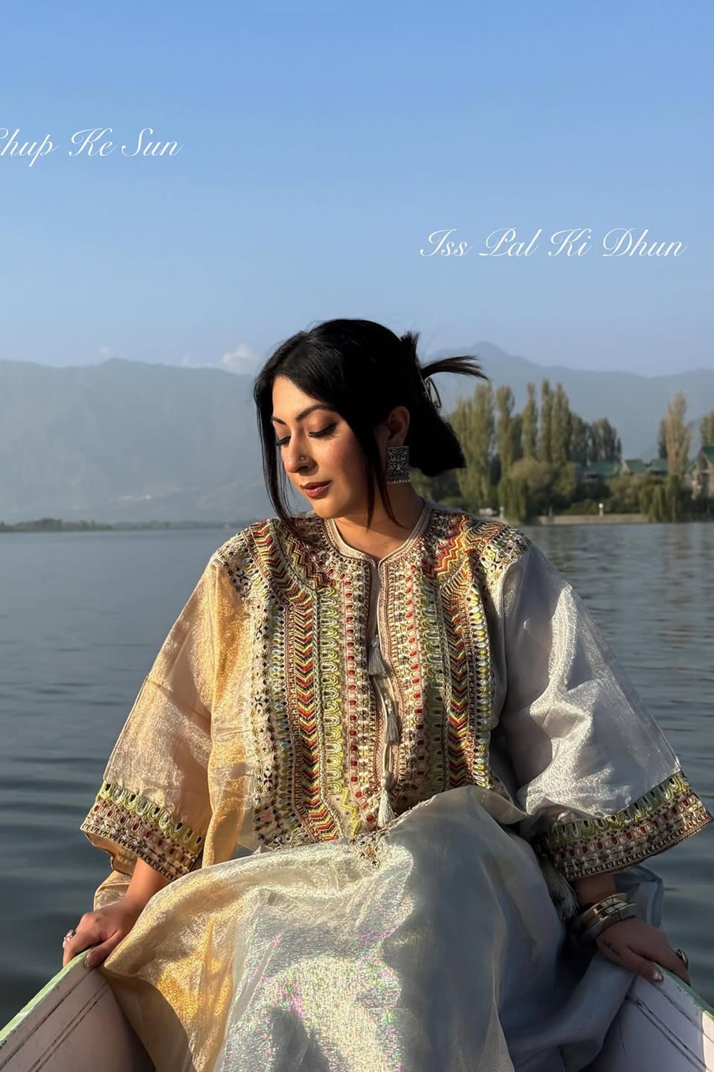 Aashkara  Bidani In Ivory Noor Embroidered Kaftan Set