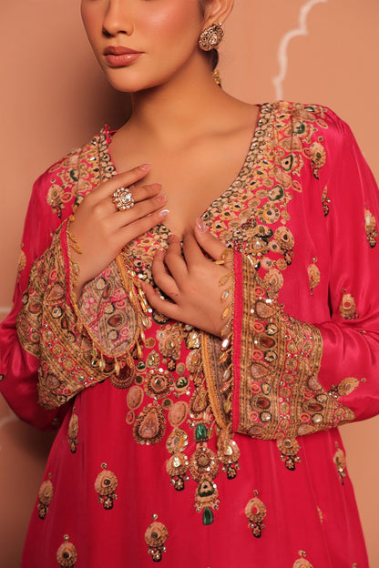 RANI PINK Crepe Digital Print Kurta Set